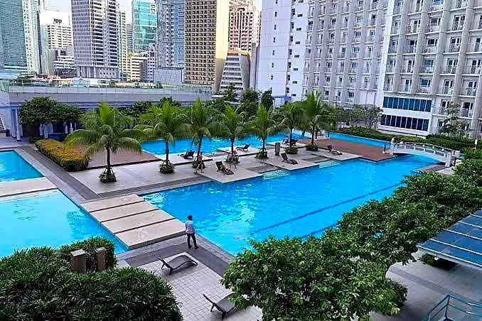 Отель Jazz Residences By Destina Stays, Makati, Metro Манила